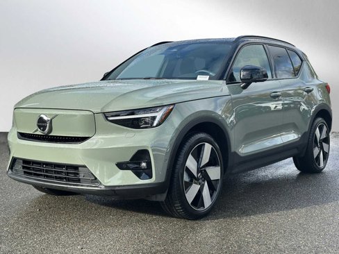 Certified 2023 Volvo XC40 Recharge Ultimate w/ Protection Package Premier image 9