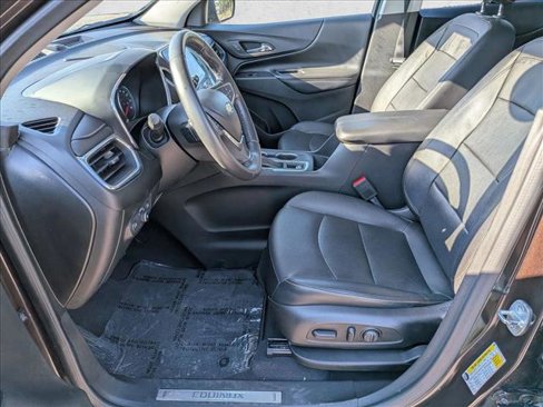 Used 2020 Chevrolet Equinox Premier image 16