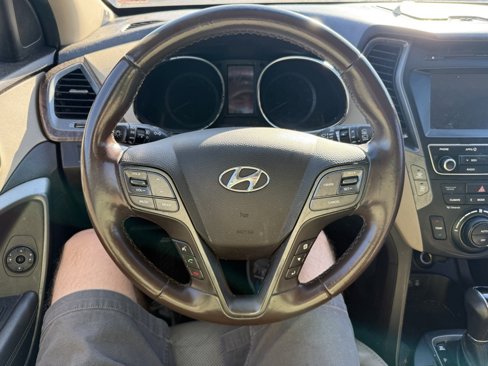 Used 2018 Hyundai Santa Fe Sport image 12