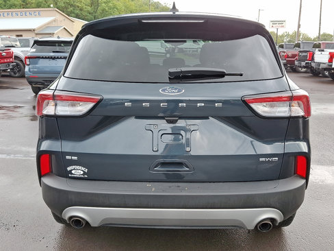 Certified 2022 Ford Escape SE w/ Convenience Package image 9