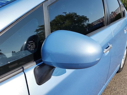 Used 2012 Toyota Prius Plug-In Hybrid image 8