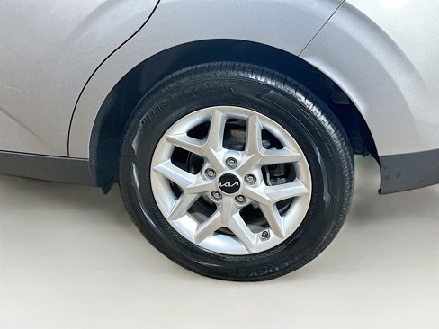Certified 2023 Kia Soul LX w/ LX Technology Package image 5