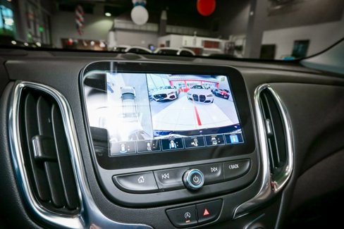 Used 2022 Chevrolet Equinox LT image 37