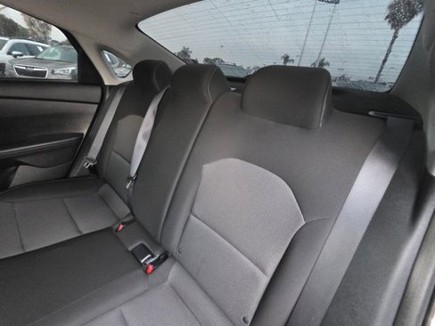 Used 2023 Kia Forte LXS w/ LXS Technology Package image 18