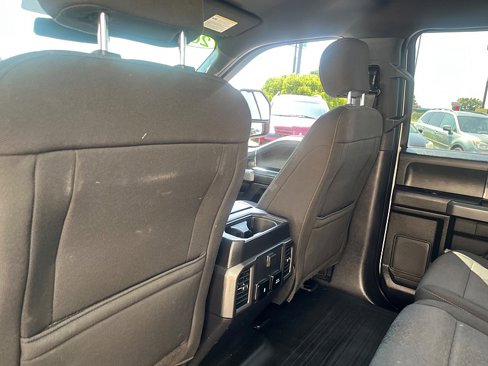 Used 2018 Ford F150 XLT w/ Equipment Group 301A Mid image 19
