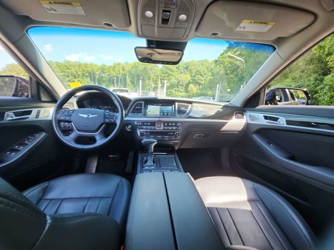 Used 2018 Genesis G80 3.8 w/ Option Group 02 image 11