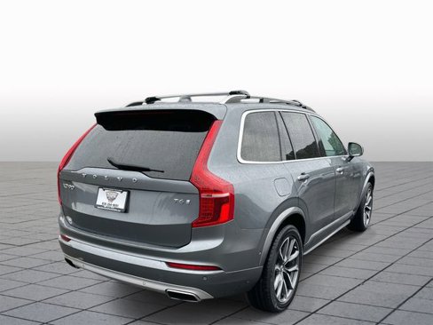 Used 2018 Volvo XC90 T6 Momentum w/ Convenience Package image 7