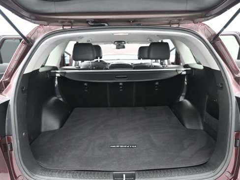 Used 2017 Kia Sorento EX image 14