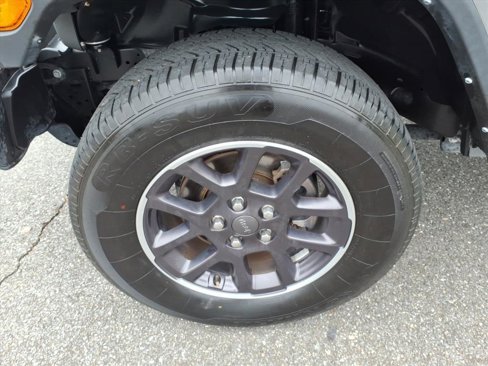 Certified 2023 Jeep Gladiator Overland image 10