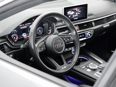 Used 2018 Audi S5 Prestige w/ Cold Weather Package image 9