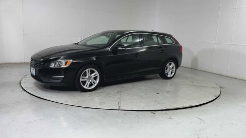 Used 2015 Volvo V60 T5 Premier image 6