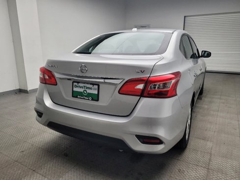 Used 2019 Nissan Sentra SV image 7