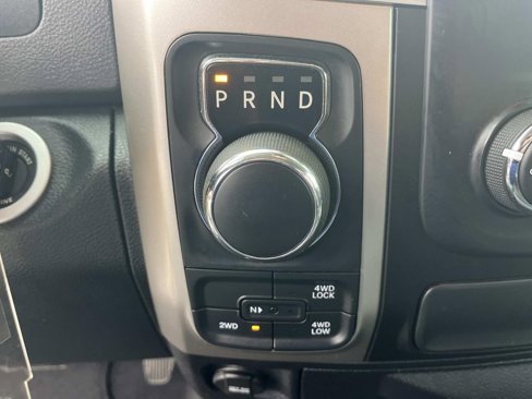 Used 2016 RAM 1500 Classic SLT image 23