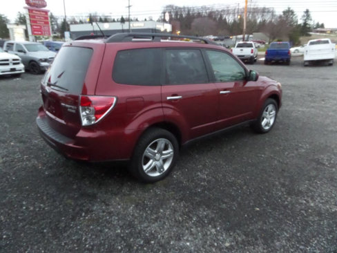 Used 2010 Subaru Forester 2.5X Premium image 4