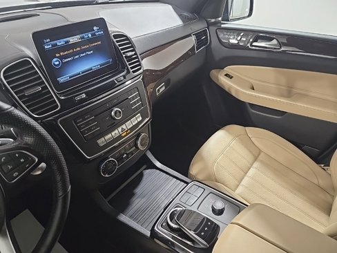 Used 2018 Mercedes-Benz GLS 450 4MATIC image 11