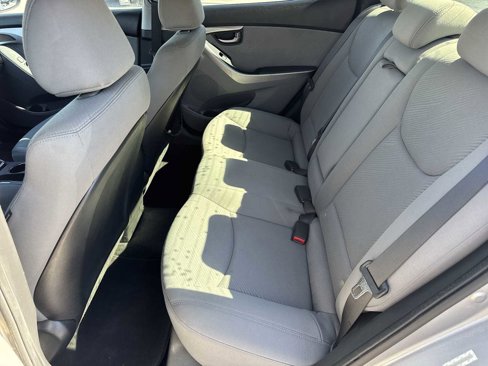 Used 2013 Hyundai Elantra GLS w/ Preferred Pkg image 16