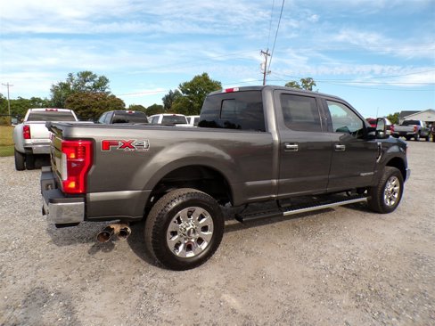 Used 2018 Ford F250 Lariat w/ Lariat Ultimate Package image 9