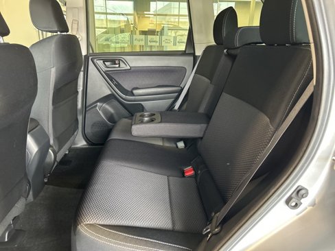 Used 2018 Subaru Forester 2.5i Premium image 25