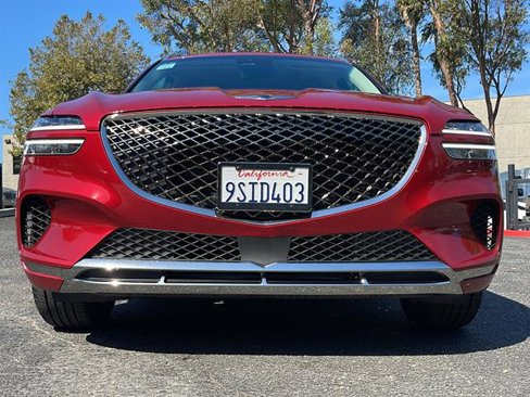 Used 2025 Genesis GV70 2.5T w/ Select Package image 4