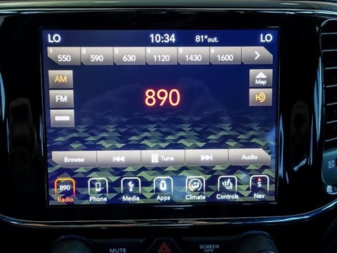 Used 2019 Jeep Grand Cherokee Altitude image 14