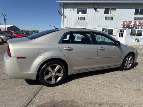 Used 2011 Chevrolet Malibu LT w/ Power Convenience Package image 8