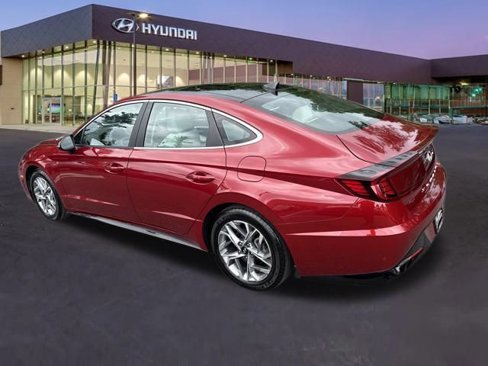 Certified 2023 Hyundai Sonata SEL w/ Convenience Package image 3