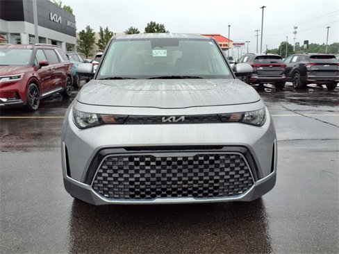 Certified 2023 Kia Soul EX image 2