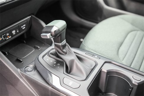 New 2025 Kia K4 EX image 18