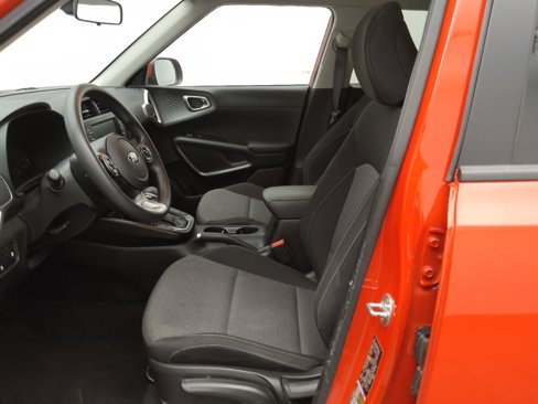 Used 2020 Kia Soul S image 17