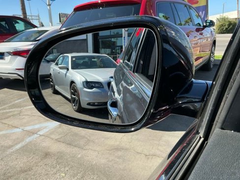 Used 2019 Kia Sorento LX image 29