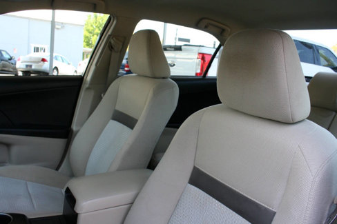Used 2012 Toyota Camry LE image 19