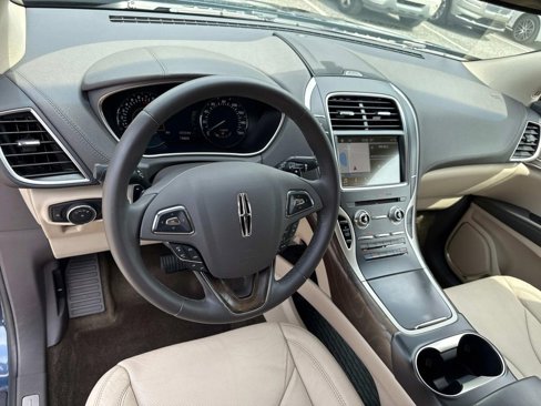 Used 2017 Lincoln MKX Reserve image 31