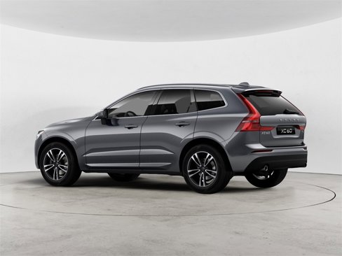 Used 2018 Volvo XC60 T6 Momentum w/ Protection Package image 4