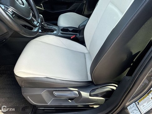 Used 2019 Volkswagen Jetta R-Line image 19