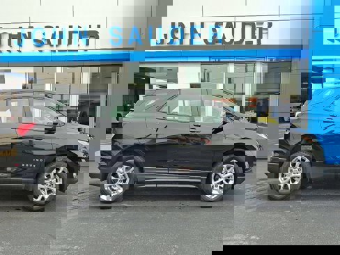 Used 2021 Chevrolet Equinox LS image 7