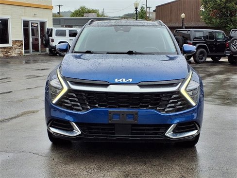 Used 2023 Kia Sportage SX image 2