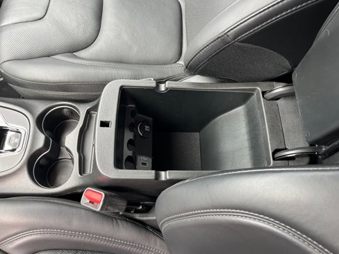 Used 2019 Jeep Cherokee Limited image 26