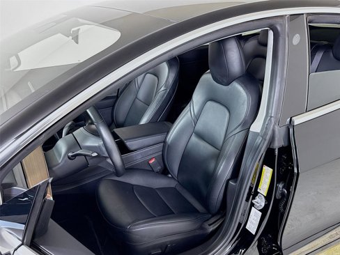 Used 2019 Tesla Model 3 Mid Range image 10