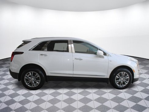 Used 2020 Cadillac XT5 Premium Luxury image 8