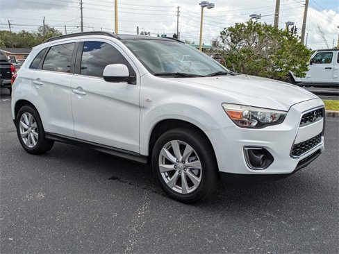 Used 2013 Mitsubishi Outlander Sport SE image 3
