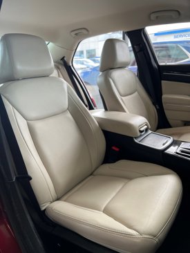 Used 2016 Chrysler 300 Limited image 14