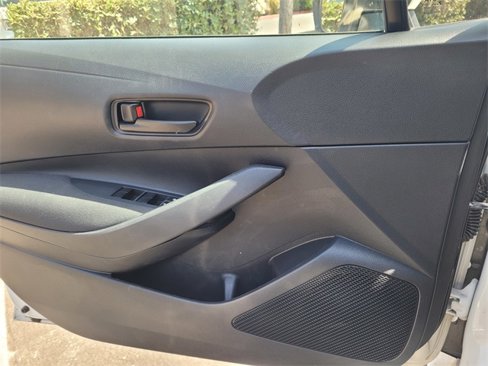 Used 2023 Toyota Corolla LE w/ Carpet Mat Package (TMS) image 13