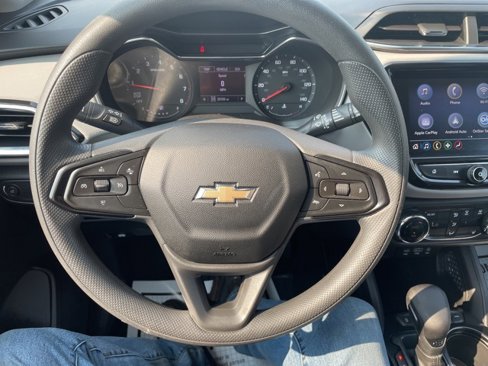 Used 2021 Chevrolet TrailBlazer LT w/ Convenience Package image 13