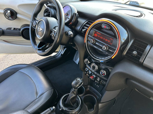 Used 2014 MINI Cooper 2-Door Hardtop image 14