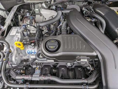 New 2025 Volkswagen Taos S image 18