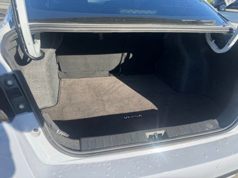 Used 2024 Nissan Versa SV w/ Trunk Package image 12