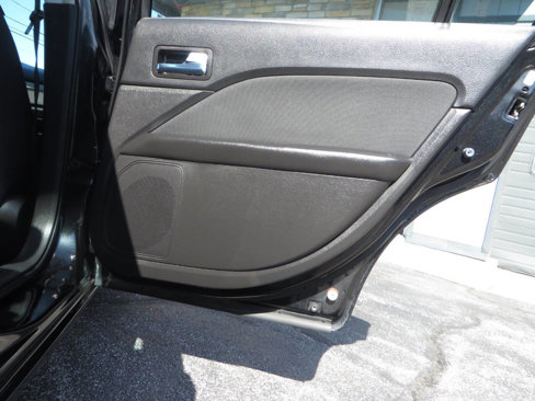 Used 2012 Ford Fusion SE image 37