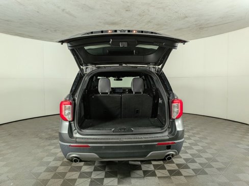Used 2020 Ford Explorer Limited image 9