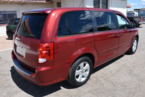 Used 2016 Dodge Grand Caravan SE w/ Quick Order Package 29E SE image 3