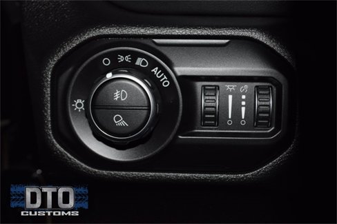 Used 2021 Jeep Gladiator Overland w/ Popular Equipment Package image 35